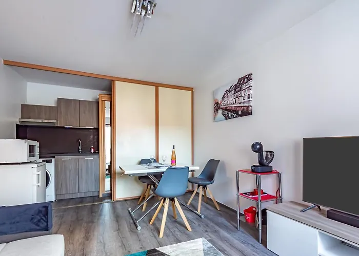 Halte De La Commanderie * Colmar