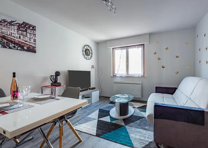 Halte De La Commanderie *