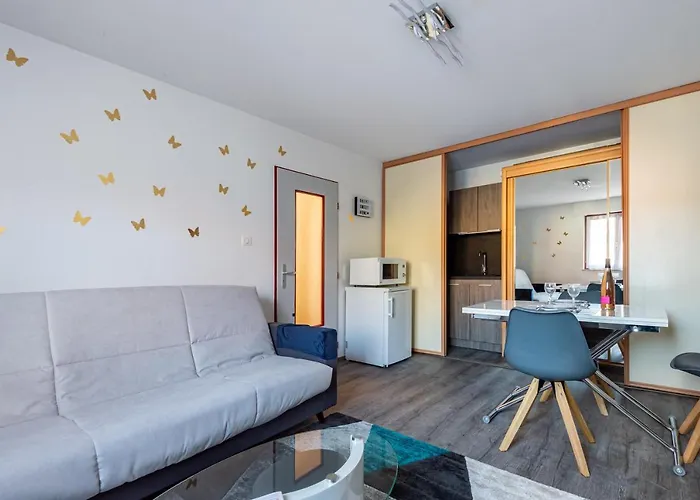 Halte De La Commanderie *