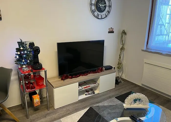 Halte De La Commanderie Appartement *